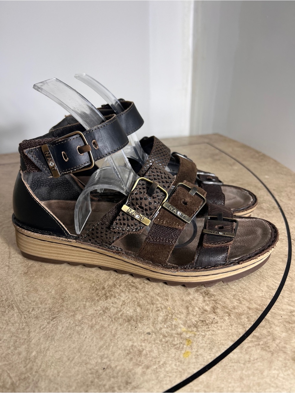 Naot Beginia women’s Multi-Strap Brown Leather & Suede Walking Sandals